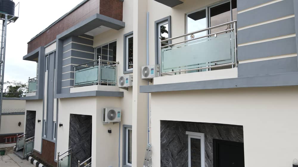 Front exterior 01